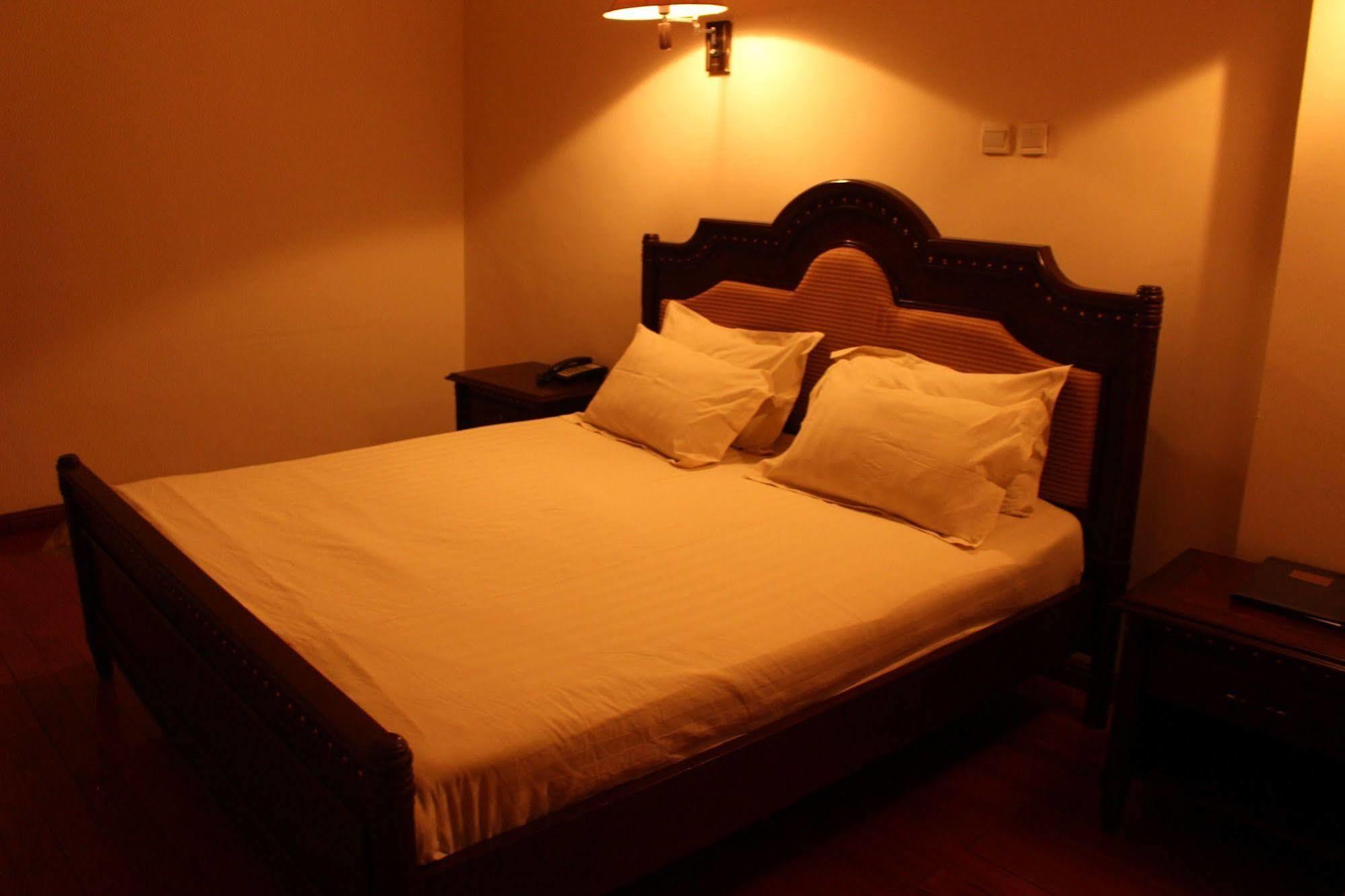 Taye Belay Hotel Gondar Buitenkant foto