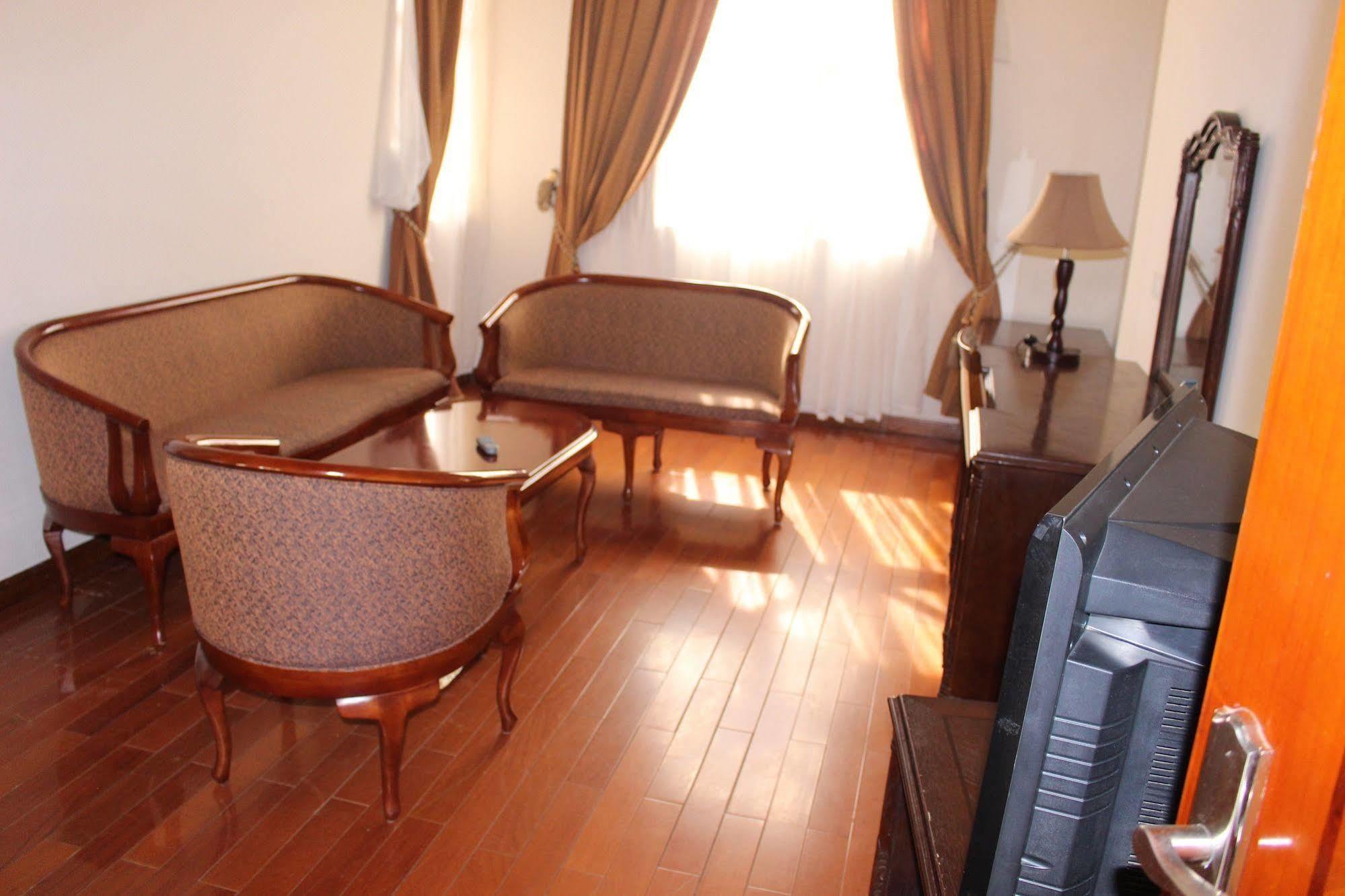 Taye Belay Hotel Gondar Buitenkant foto