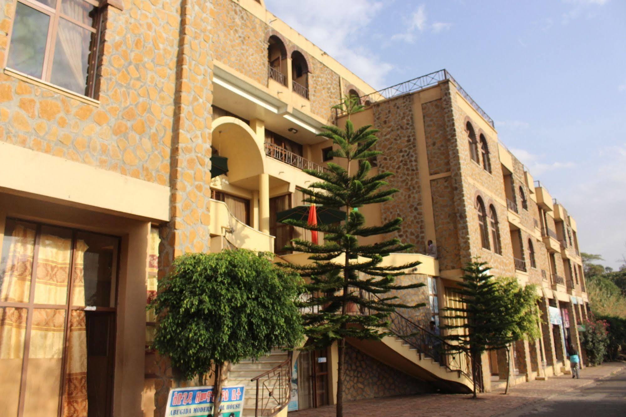 Taye Belay Hotel Gondar Buitenkant foto